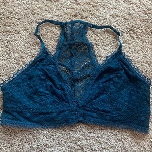 Victoria’s Secret lace bralette front clasp